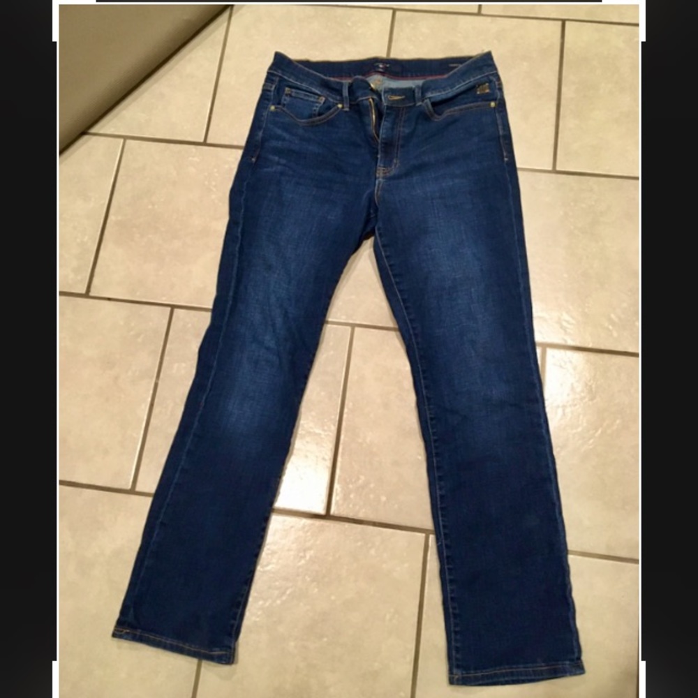 Tommy Hilfiger Straight Leg Jeans